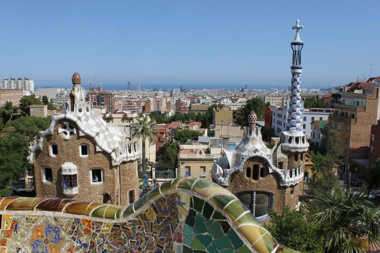 Muntanya - Apartments In Sagrada Familia Barcelona Exteriör bild
